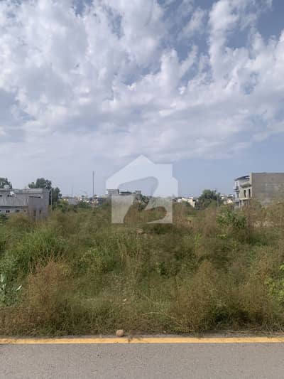 5 Marla Plot For Sale
