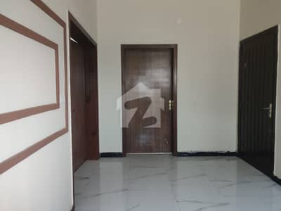 1 kanal upper portion available for rent