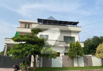 3 Side Corner Owner Built House At Very Reasonable Price
