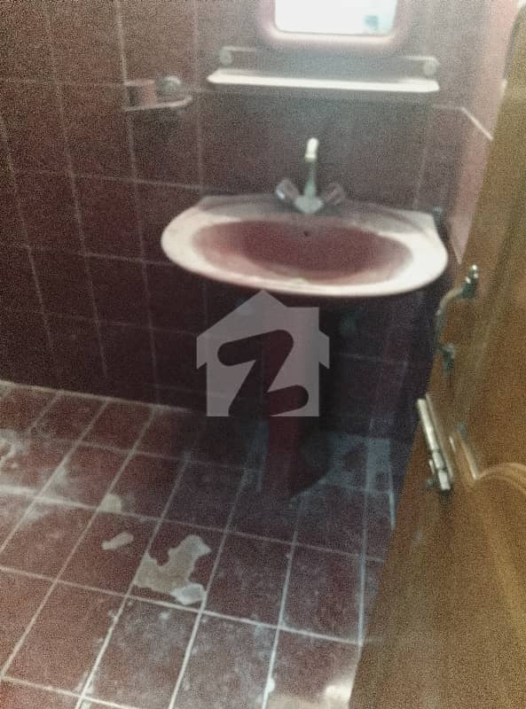 4 4