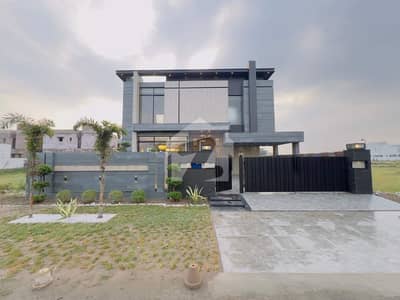 10 Marla Top Quality Build Luxurious Beautiful Modern Design Villa With Basement For Sale In DHA Lahore Phase 6 Prime Location 10 Marla Top Quality Build Luxurious Beautiful Modern Design Villa With Basement For Sale In DHA Lahore Phase 6 Prime Location