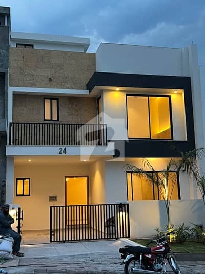 5 Marla Brand New House Available For Sale