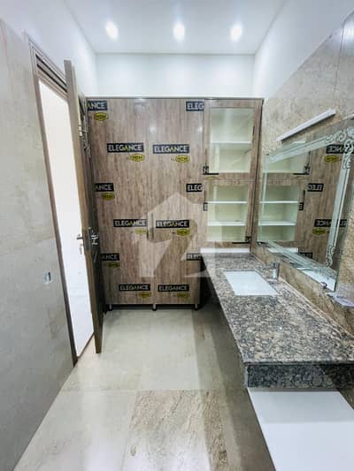 1 Kanal Luxury upper portion for Rent at Park enclave for Rent