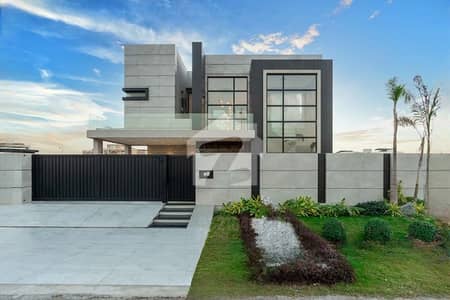 10 Marla Top Quality Build Luxurious Beautiful Modern Design Villa With Basement For Sale In DHA Lahore Phase 6 Prime Location