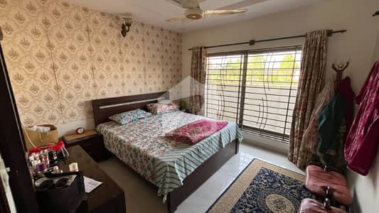 6 Marla House For Rent In Bahria Enclave Sector B 3 Beds, 2 Kitchens & Servant Quarter