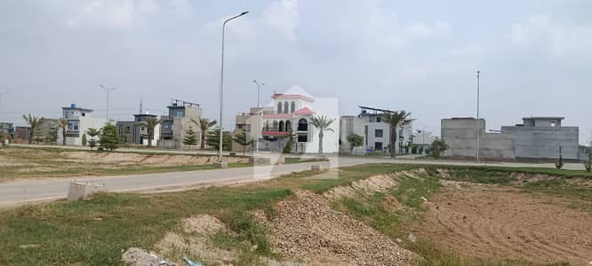 Full Paid+Ruda Paid 5 Marla Plot for Sale in Overseas Block, Park View City, Lahore