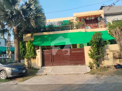 ڈی ایچ اے فیز 4 ڈی ایچ اے ڈیفینس,لاہور میں 4 کمروں کا 10 مرلہ مکان 2.0 لاکھ میں کرایہ پر دستیاب ہے۔ ڈی ایچ اے فیز 4 ڈی ایچ اے ڈیفینس,لاہور میں 4 کمروں کا 10 مرلہ مکان 2.0 لاکھ میں کرایہ پر دستیاب ہے۔