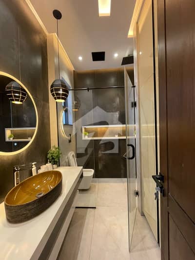 Modern Luxury 5 Marla House available for rent