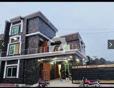 10 Marla Double Storey House Available For Rent