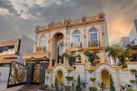 KANAL ROYAL Classical Villa Furnished Available For Sale In Hot Location DHA Lahore
