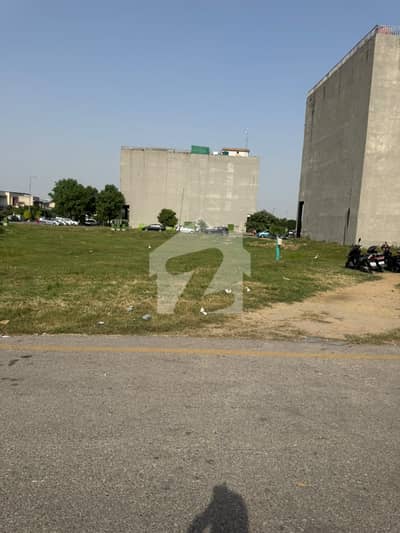 8 MARLA COMMERCIAL PLOT FOR SALE IN DHA PHASE 7 CCA1