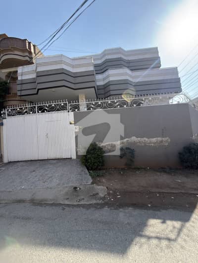 9-Bed Corner House for Rent - Sector F-5, Hayatabad (Near CECOS University)