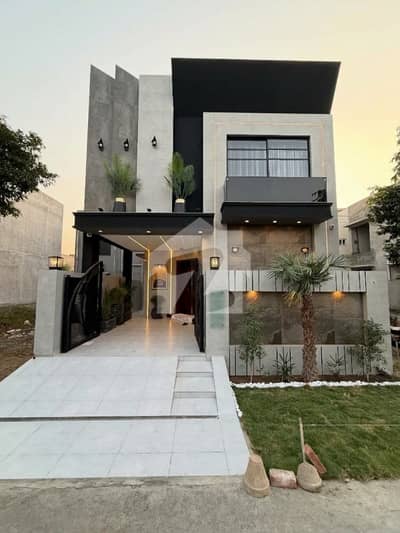 A Five Marla Bold Contemporary Home Where Style Meets Comfort