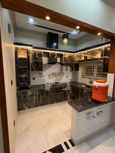 10 MARLA BRAND NEW HOUSE AVAILABLE FOR SALE