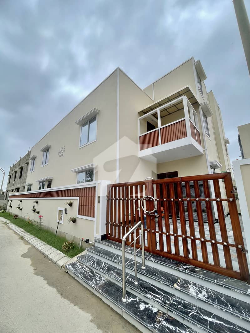 Brand New Villa Brand New Villa