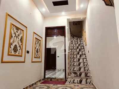 سبزہ زار سکیم لاہور میں 3 کمروں کا 2 مرلہ مکان 1.15 کروڑ میں برائے فروخت۔