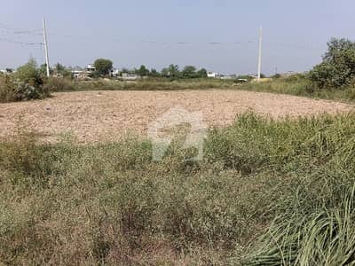 SERVICE ROAD CORNER PLOT FOR SALE