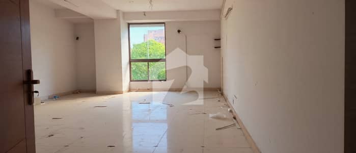 Ideal 800 Sqft Office For Rent