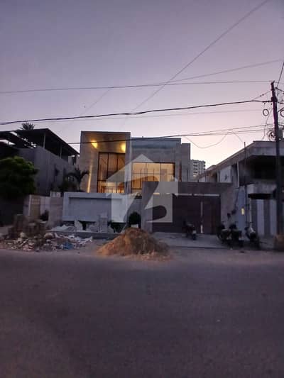 کلفٹن ۔ بلاک 7 کلفٹن,کراچی میں 5 کمروں کا 1 کنال مکان 30.0 کروڑ میں برائے فروخت۔