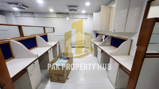 شاہراہِ فیصل کراچی میں 6 مرلہ Studio دفتر 2.6 لاکھ میں کرایہ پر دستیاب ہے۔