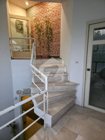 12 Marla Corner 60 Feet Road Sami Commercial House Available For Sale.