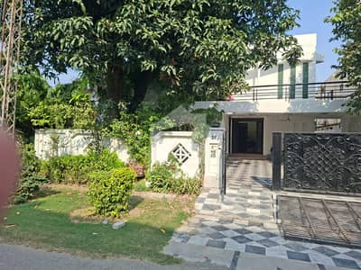 1 KANAL ELEGANT AND FULLY MAINTAINED SUPER HOT LOCATED BUNGALOW NEAR MAIN MARKET & MOSQUE IS AVAILABLE IN THE BEST BLOCK OF DHA LAHORE.
