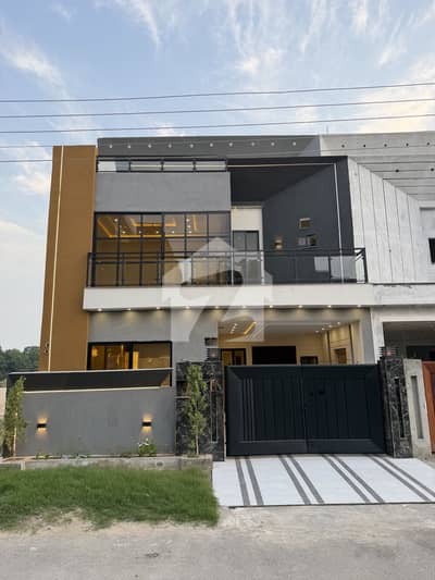 Find Your Ideal House In Multan Under Rs. 24500000