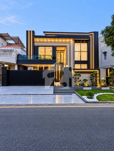 Exquisite 1 Kanal Designer House | Smart Features & Premium Finishes