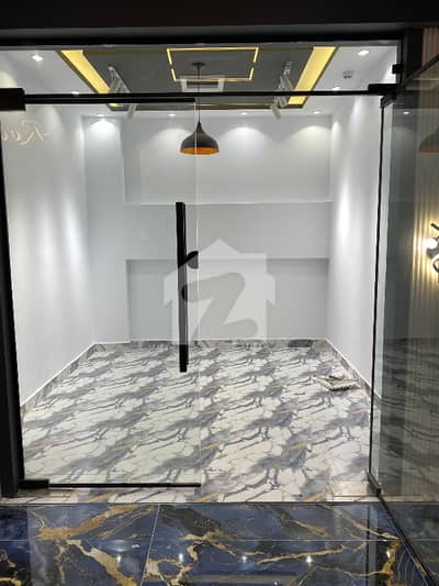 آر جے شاپنگ مال راشد منہاس روڈ,کراچی میں 1 مرلہ Studio دکان 65.0 ہزار میں کرایہ پر دستیاب ہے۔ آر جے شاپنگ مال راشد منہاس روڈ,کراچی میں 1 مرلہ Studio دکان 65.0 ہزار میں کرایہ پر دستیاب ہے۔