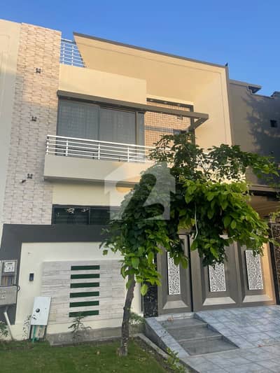 5 Marla House For Sale In D Block