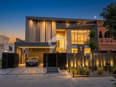 1 Kanal Ultra Modern Luxury Designer House For Sale