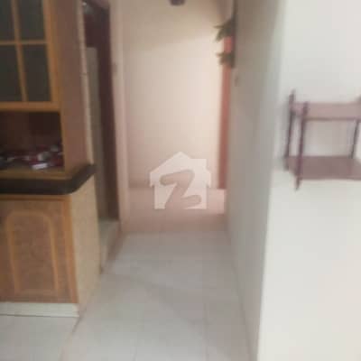 گلشنِ اقبال - بلاک 13 بی گلشنِ اقبال,گلشنِ اقبال ٹاؤن,کراچی میں 3 کمروں کا 6 مرلہ فلیٹ 70.0 ہزار میں کرایہ پر دستیاب ہے۔