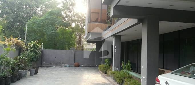 1.5 Kanal Fully Furnished Lower Portion For Rent In Pcsir Phase 1