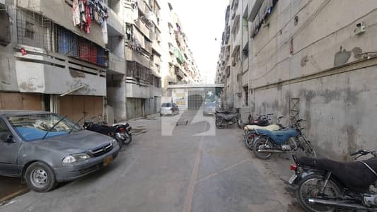 **FLAT FOR SALE Bufferzone E Block:** Sector 15-B