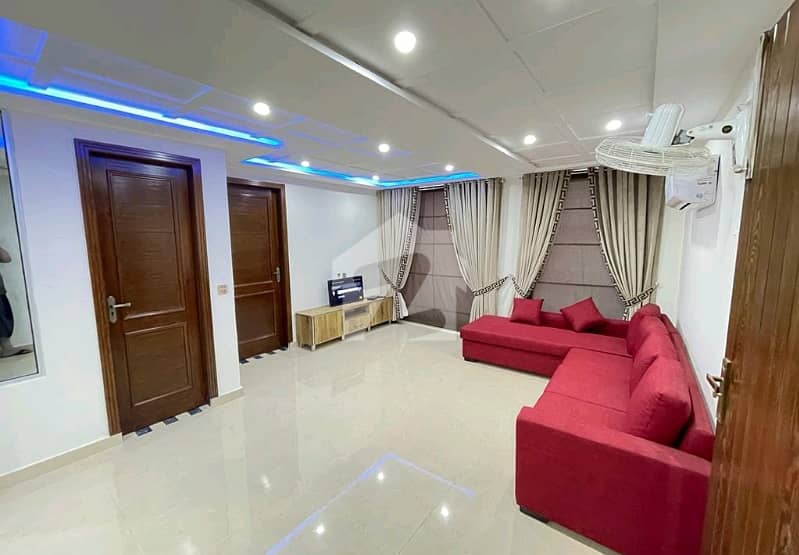 Multan Road Flat Sized 410 Square Feet Multan Road Flat Sized 410 Square Feet