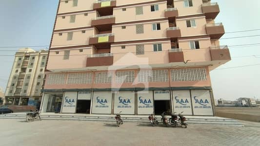 Prime Location In Sadaf Cooperative Housing Society Of Karachi, A 1350 Square Feet Flat Is Available