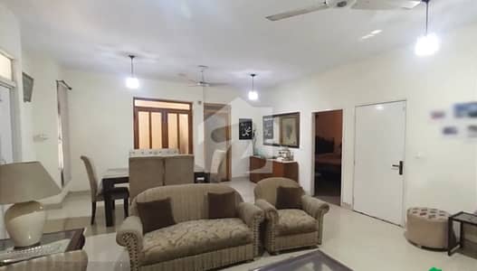 ASKARI ONE 10 MARLA APARTMENT FOR SALE WELL RENOVATED