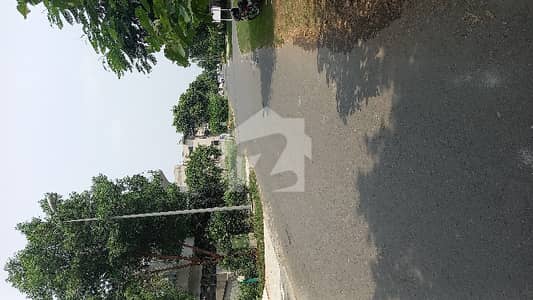 10.5 marla possation corner plot available for sale