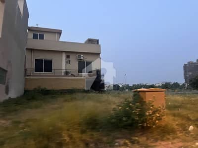 7 Marla Plot For Sale