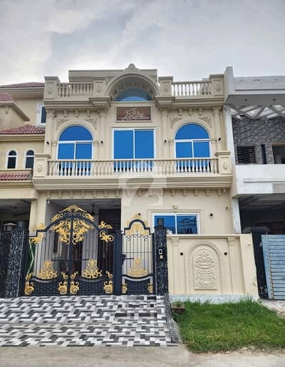Prime Location 5 Marla Spacious House Available In Citi Housing Society For sale