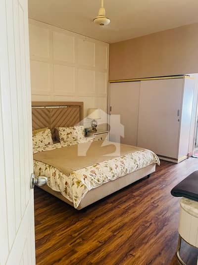 1000 Yard Bungalow For sale available Phase 2 Prime location