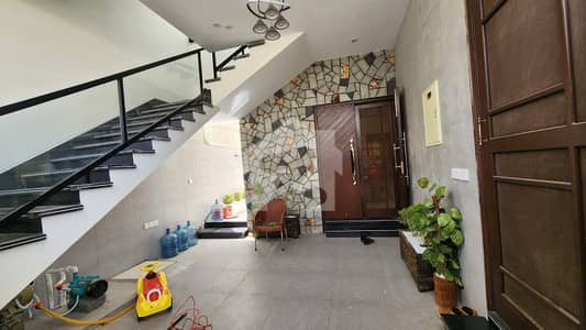 Prime Location 240 Square Yards House In Sector 25-A - Punjabi Saudagar Multi Purpose Society Is Available For Sale
