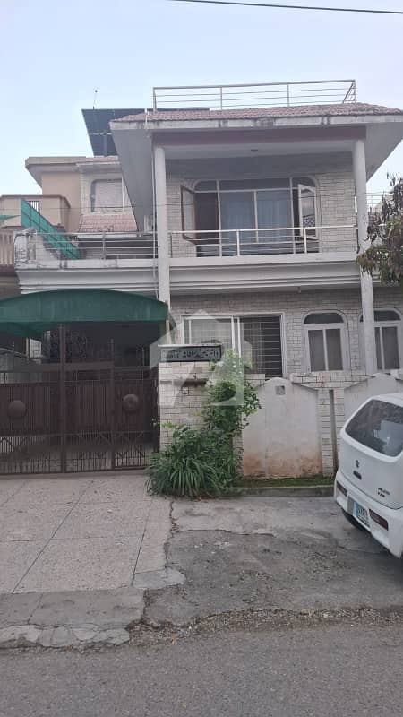 House For Sale In G-10/4 House For Sale In G-10/4