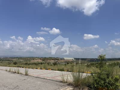 1 KANAL PLOT FOR SALE - DHA PHASE 2 ISLAMABAD - CHANCE DEAL