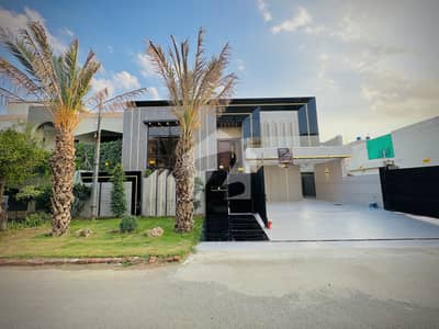1 KANAL BRAND NEW MOST BEAUTIFUL HOUSE FOR SALE IN NASHEMAN IQBAL PHASE 2 TOP LOCATION NEAR TO PARK MOSQUE AND MARKET
