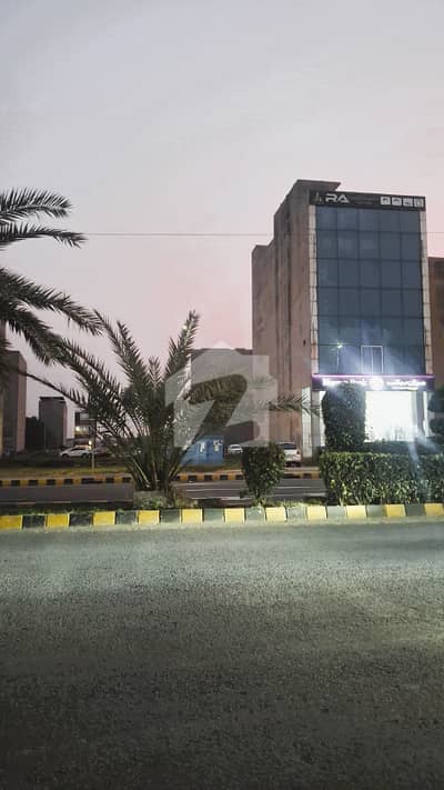 8 Marla Main Road Plaza with Lift for Sale Monthly Rental Value Rs. 14 Lac - DHA LAHORE PHASE 8 BROADWAY