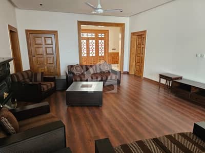 Luxury 1000 Sq. Yards House for Sale in F-11, Islamabad Luxury 1000 Sq. Yards House for Sale in F-11, Islamabad