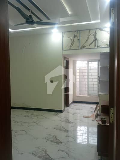 10 marla portion available for rent in gulberg green Islamabad