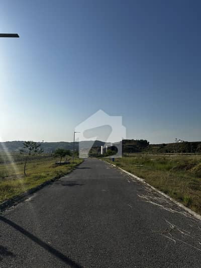 Prime Location Plot For Sale In DHA Phase 3 Reasonable Price | Ideal For Living & Investment