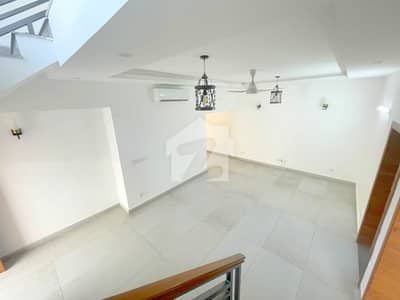 Luxury House | 5 BHK | AC Installed | Margalla Hills View | Beautiful Lawn | F-10 | For Rent
